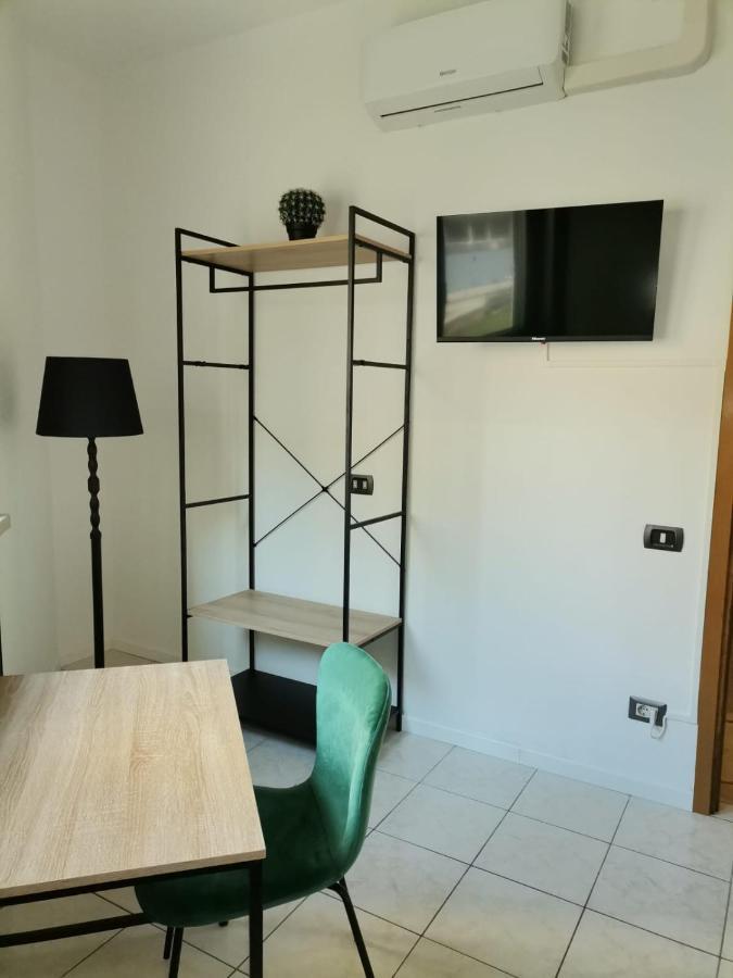 Guesthouse Tree Rooms Industrial Bérgamo Exterior foto
